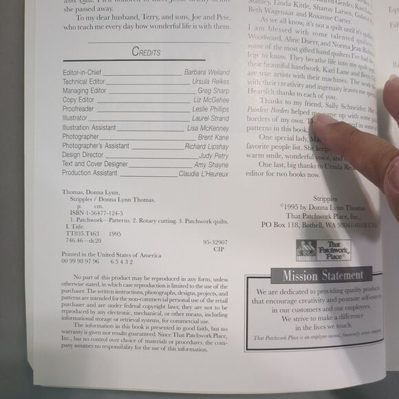 The Patchwork Place Donna Lynn Thomas 'Fabulous Quilts" Book 2011 - Picture 3 of 3